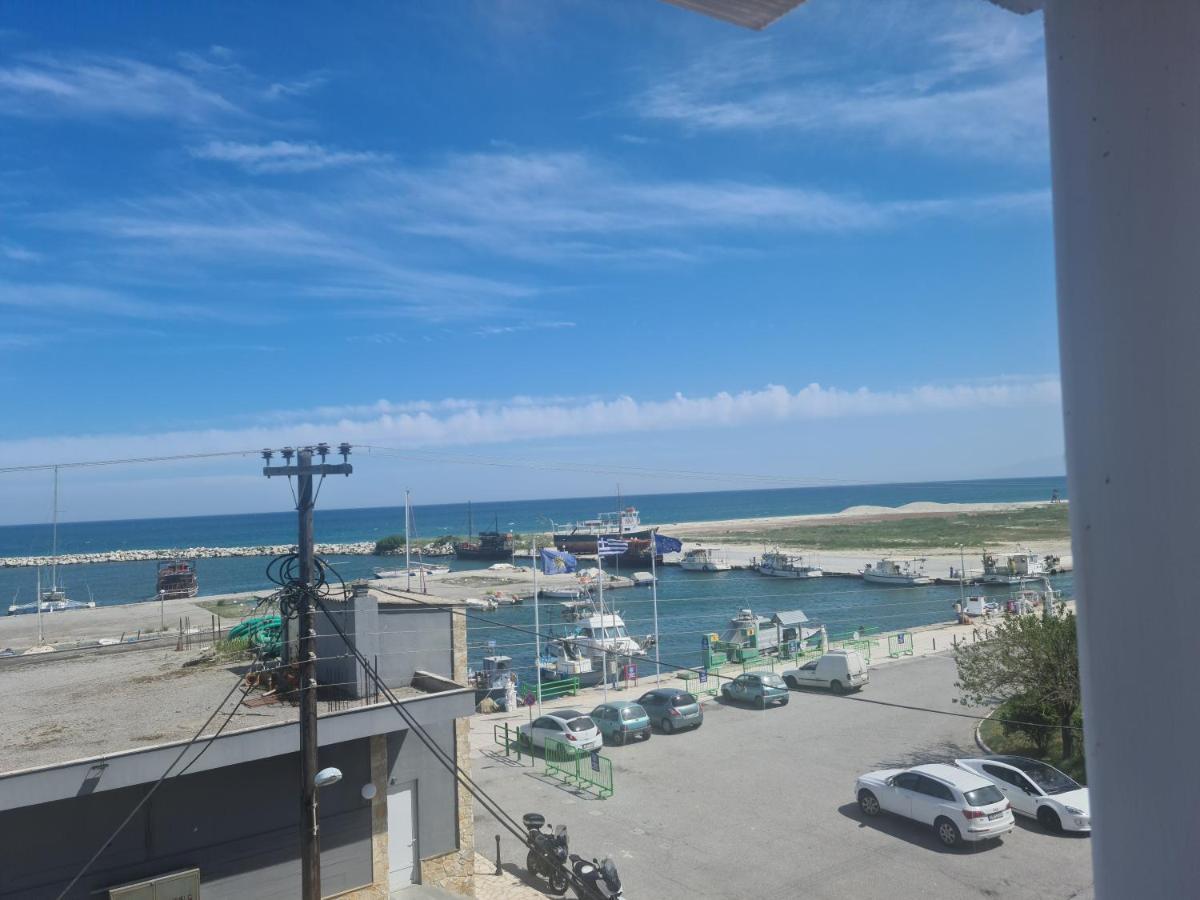 Apartments Nera Paralia-Apartment With Sea View ภายนอก รูปภาพ