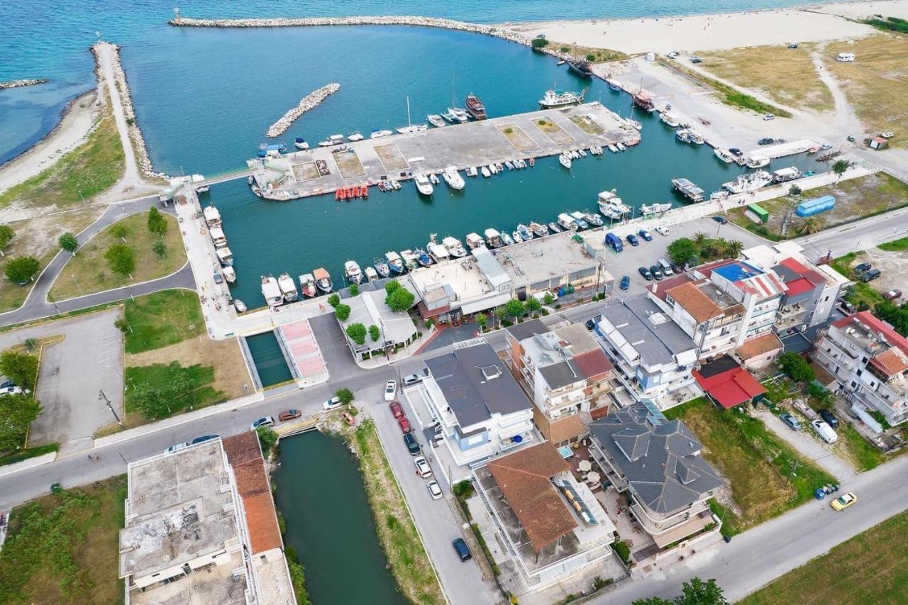 Apartments Nera Paralia-Apartment With Sea View ภายนอก รูปภาพ